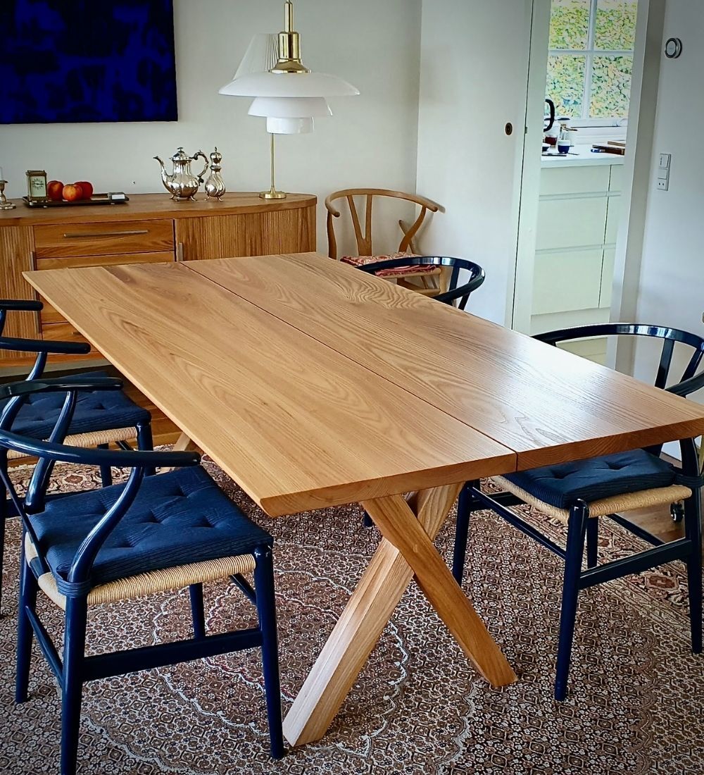 Snedker plankebord | Elmetræ 1 Snedker plankebord | Elmetræ